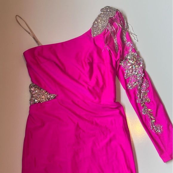 Faviana Pink One-Shoulder Bishop Sleeve Bodycon Dress size 8 (I) - Picture 7 of 10